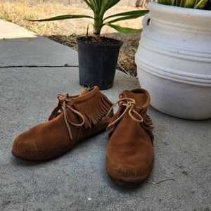 Minnetonka Classic Moccasins